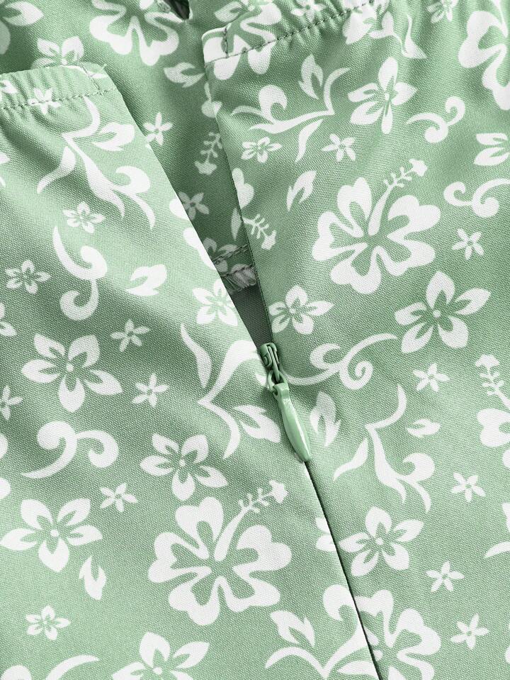 Vestido camisola fruncido con estampado floral.